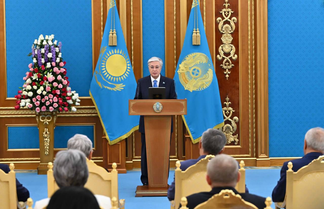 Image for Токаев выступил на церемонии награждения медработников в Акорде